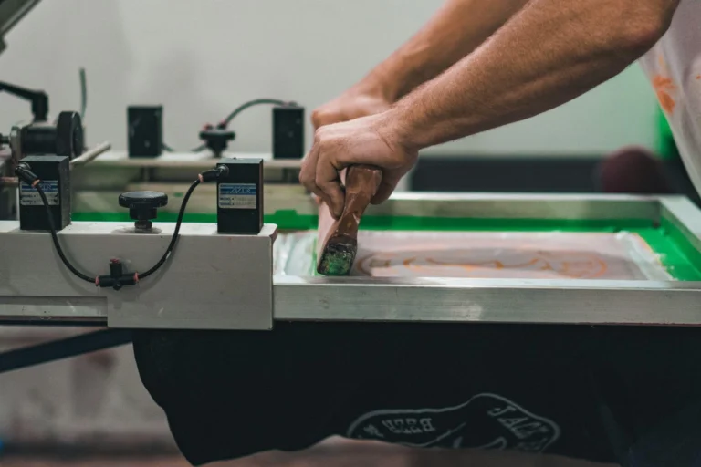 How DTF Printing Helps Small Apparel Brands Compete?