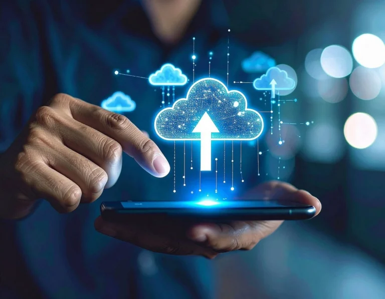 What Is Cloud Tech? How the Technology Behind the Cloud Works 